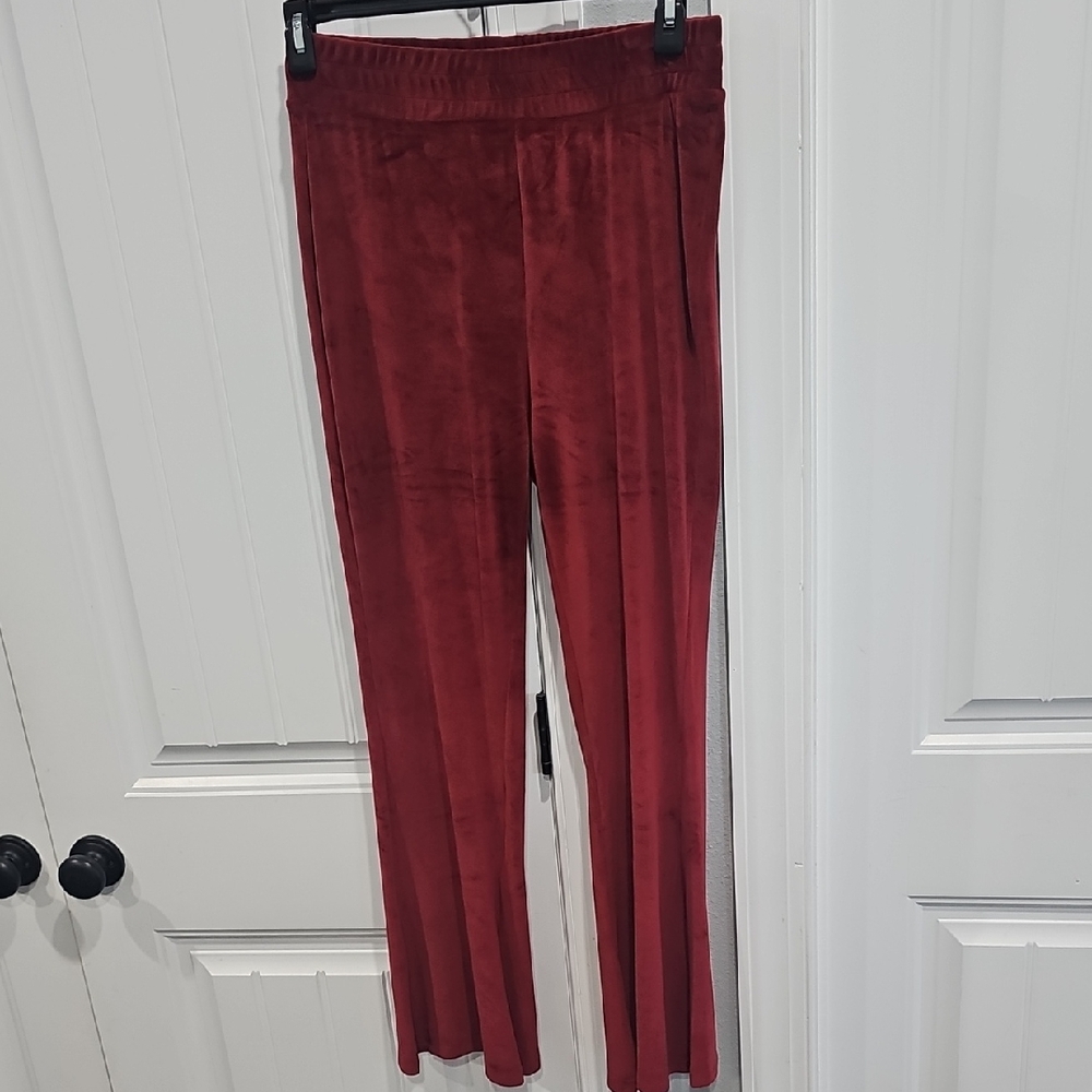 💥Red Suede-Look Pants 💥